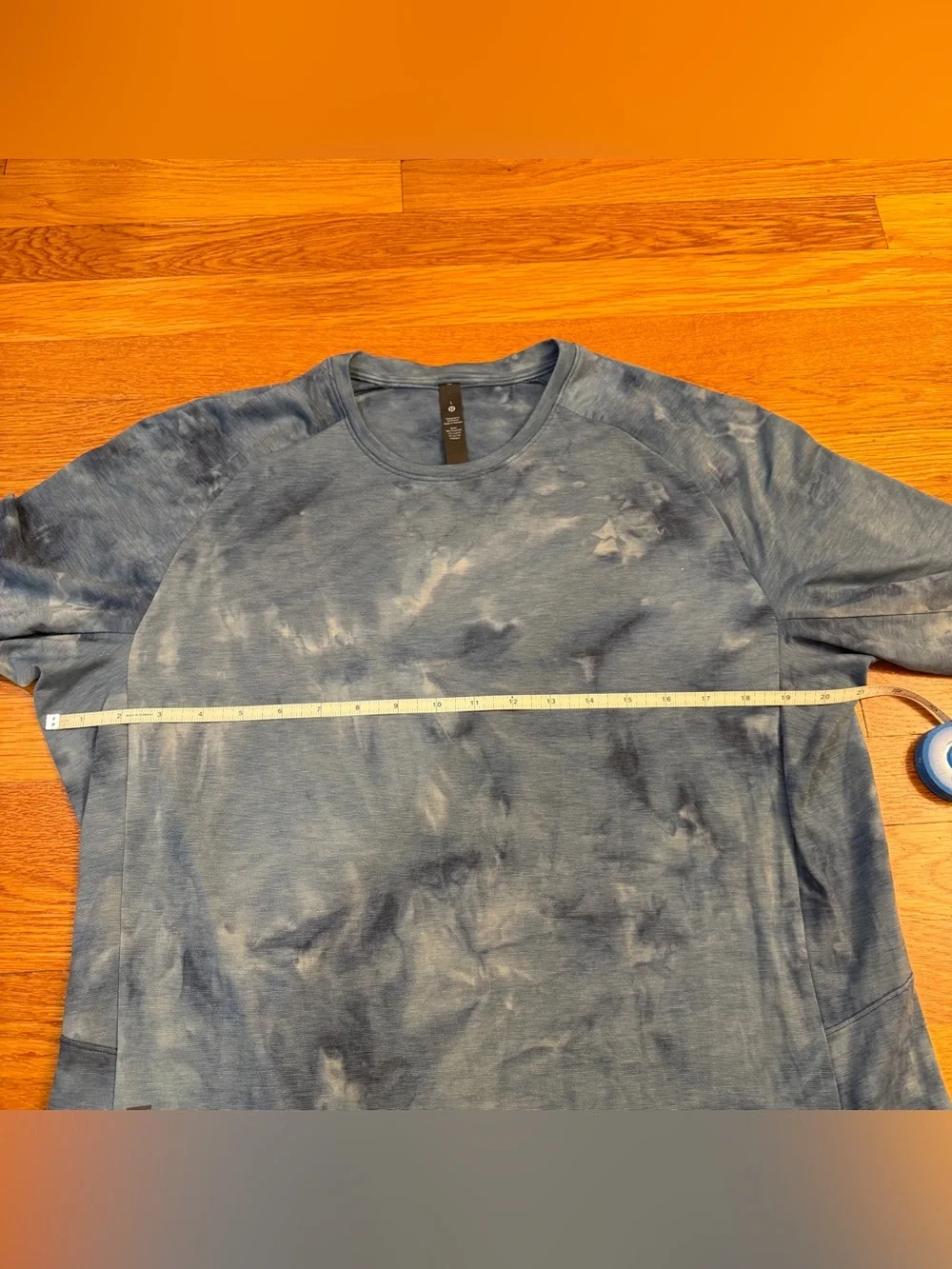 Lululemon Always Agile Short Sleeve Diamond Dye True Navy Chambray - Large NWT